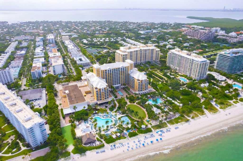 The Palms, Ocean View Studio Located At Ritz Carlton - Key Biscayne Майами Экстерьер фото